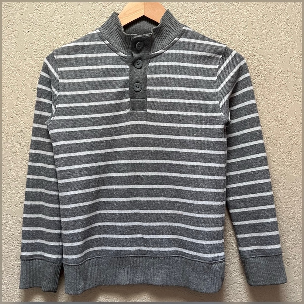 Cherokee Boy Gray Buttoned Sweater Size M 8/10